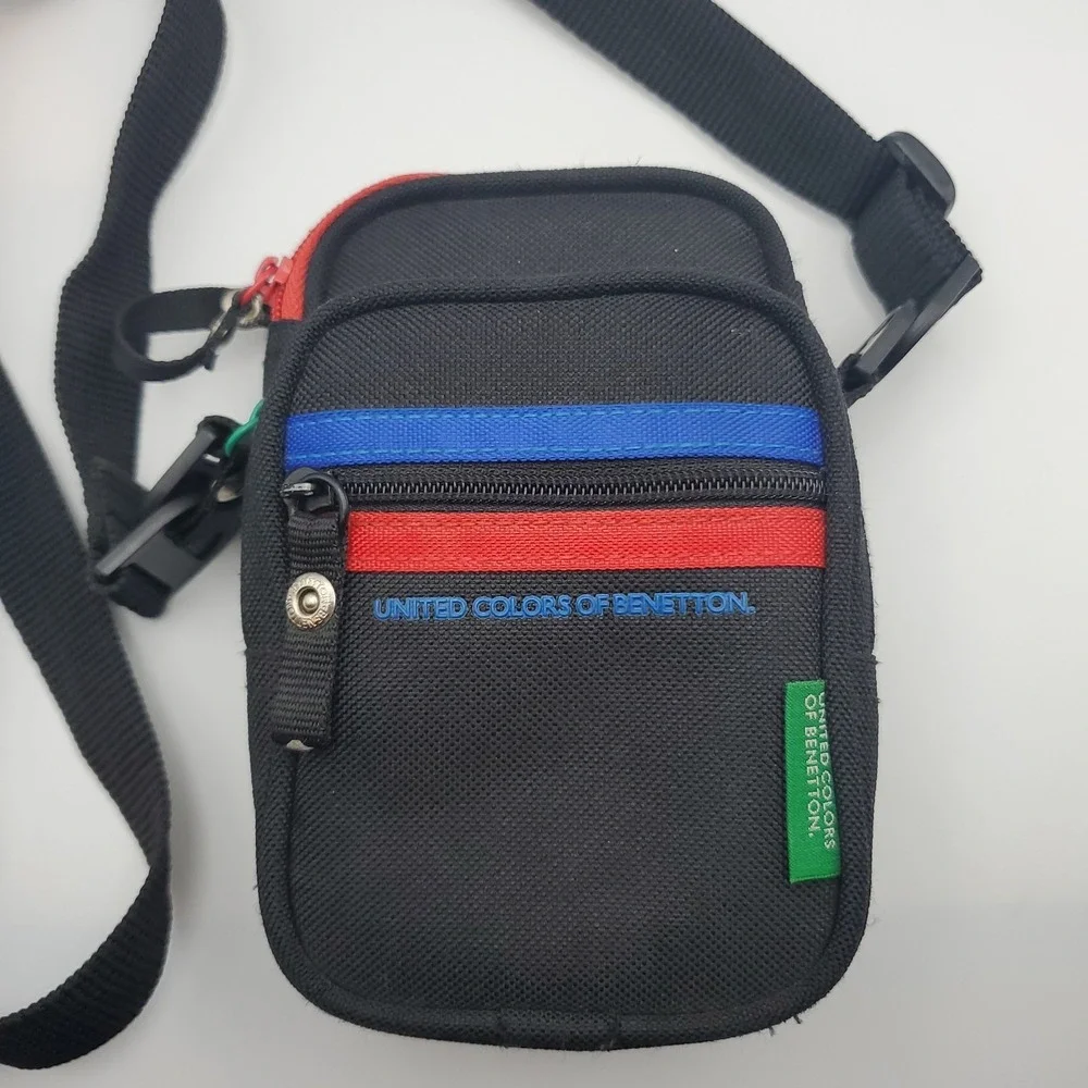 Limited Edition United Colours Of Benetton Camera Bag Cross Body Carry Case